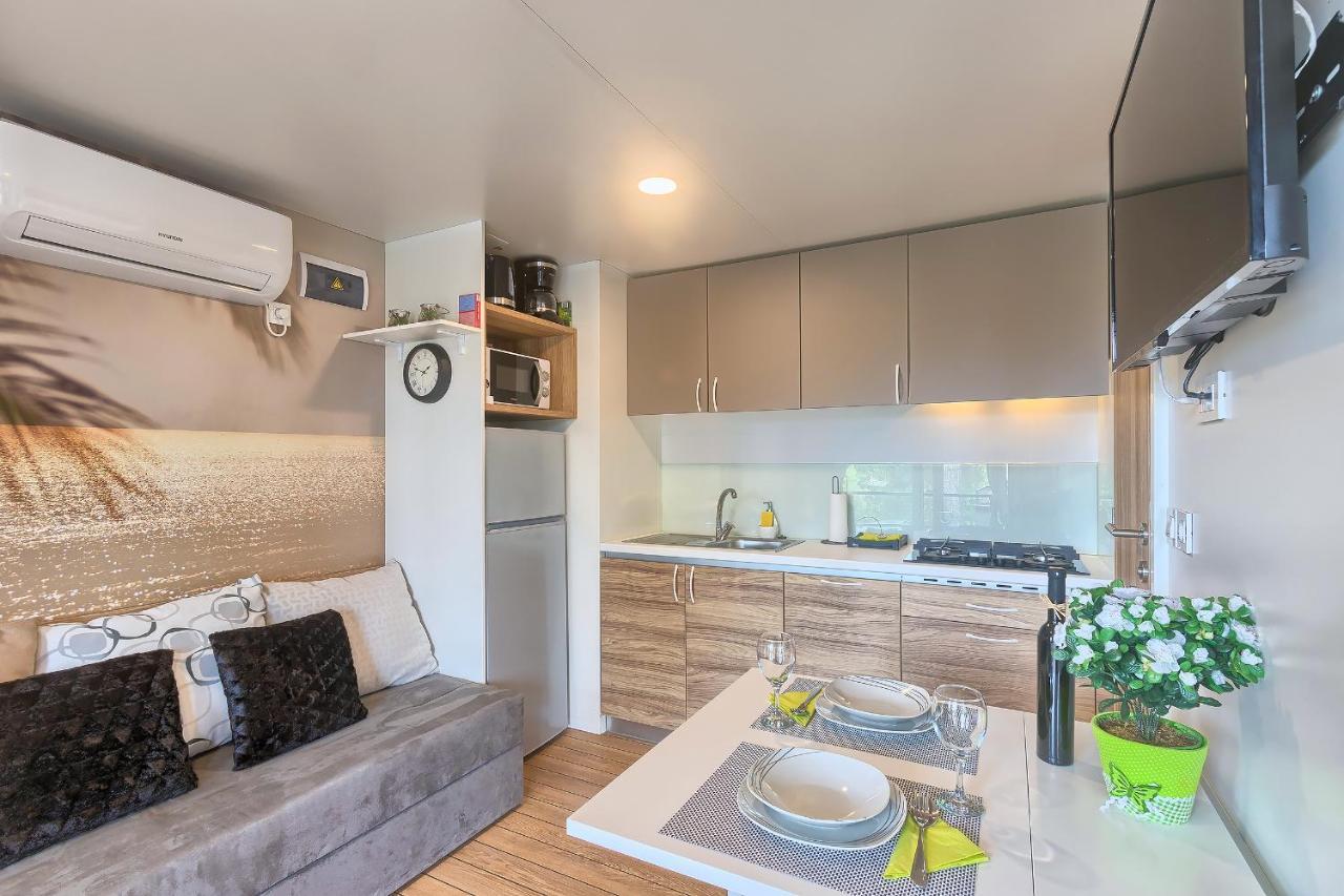 Total Escape Mobile Home Nera Camp Porton Biondi Ровинь Экстерьер фото